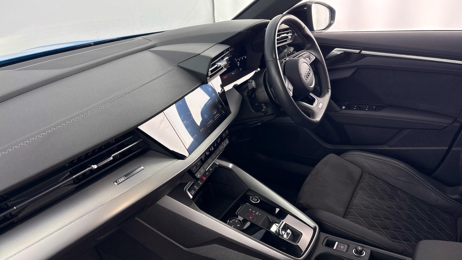 Used Audi A3 2023 for sale - 77504816: Photo 2