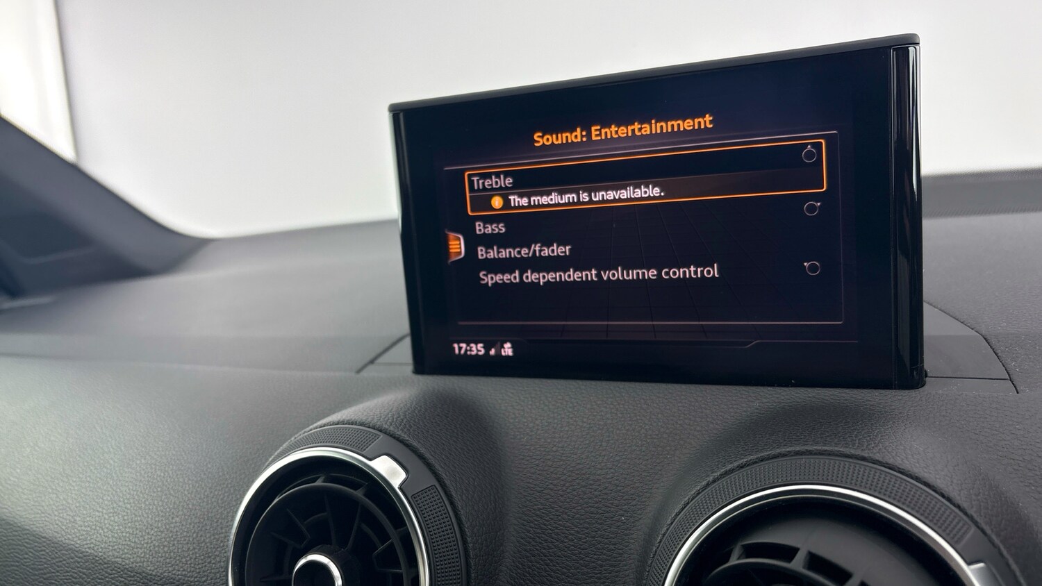 Used Audi Q2 2017 for sale - 77676476: Photo 15