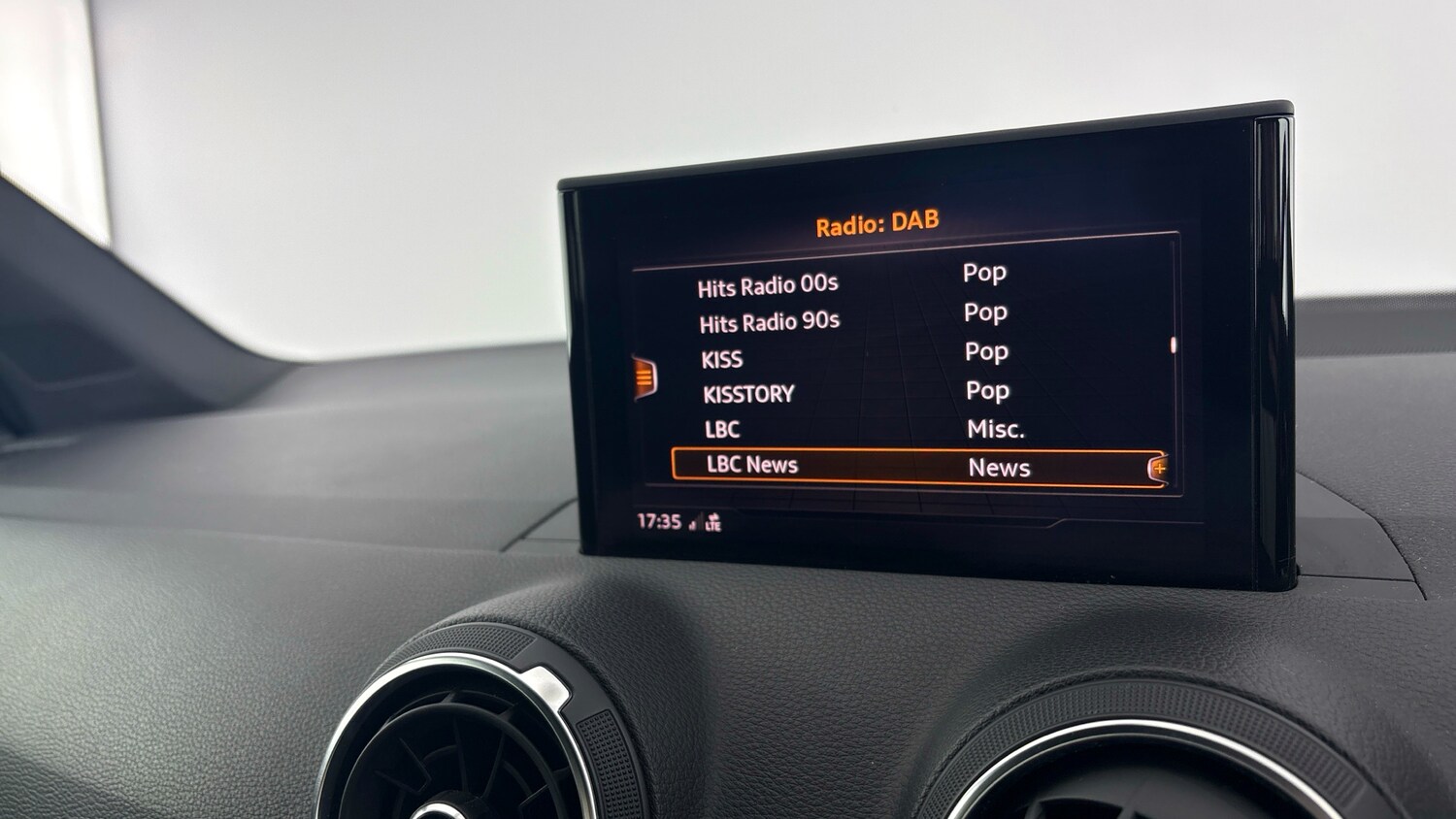 Used Audi Q2 2017 for sale - 77676476: Photo 16