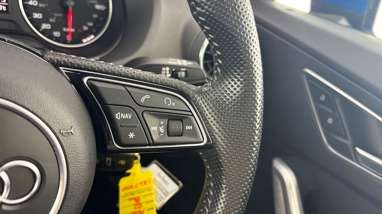 Used Audi Q2 2017 for sale - 77676476: Photo 30