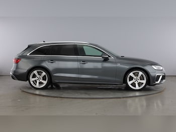 Used Audi A4 Avant 2023 for sale - 78383494: Photo