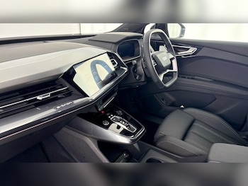 Used Audi Q4 e-tron 2025 for sale - 77837147: Photo