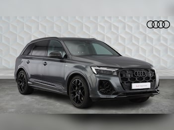 Used Audi Q7 2025 for sale - 77603107: Photo