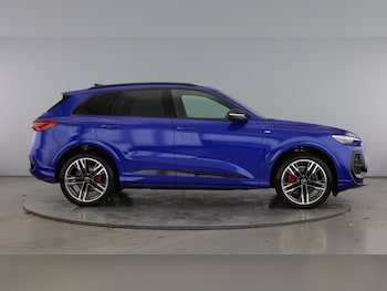 Used Audi Q5 2025 for sale - 77504793: Photo