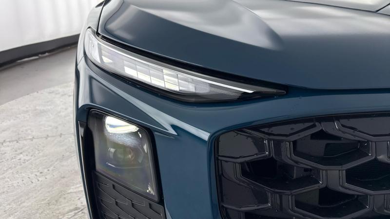 Used Audi Q3 for sale - 77498002: Photo 41