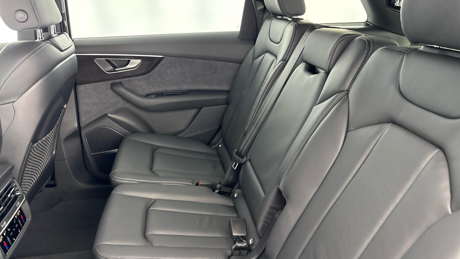 Used Audi Q7 for sale - 77603083: Photo 44