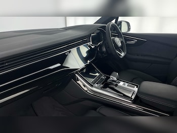 Used Audi Q7 2025 for sale - 78826412: Photo