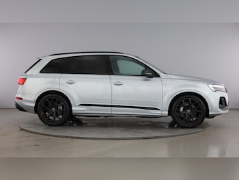Used Audi Q7 2025 for sale - 78826412: Photo