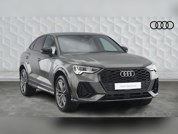 Audi - Q3