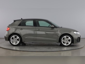Used Audi A1 2022 for sale - 76519700: Photo