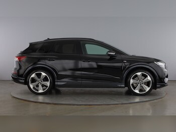 Used Audi Q4 e-tron 2026 for sale - 79395289: Photo