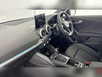 Used Audi SQ2 undefined for sale - 77603080: Photo