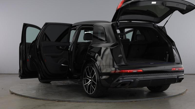 Used Audi Q7 2025 for sale - 76329691: Photo 11