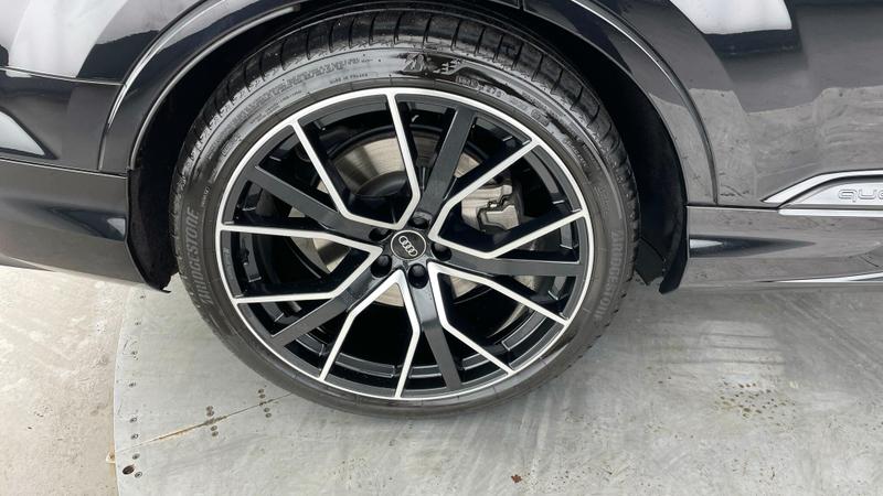 Used Audi Q7 2025 for sale - 76329691: Photo 31