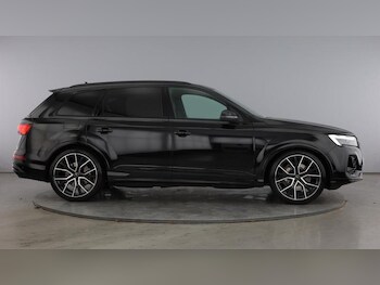 Used Audi Q7 2025 for sale - 76329691: Photo