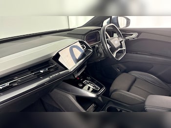 Used Audi Q4 e-tron 2021 for sale - 79395285: Photo