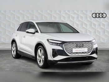 2025 - Q4 S line 45 e-tron 21000 kW Automatic 5-Door