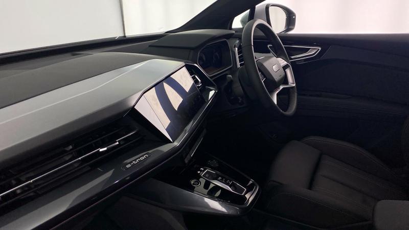Used Audi Q4 e-tron 2025 for sale - 76847443: Photo 2