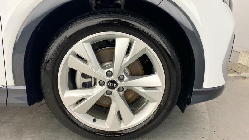 Used Audi Q4 e-tron 2025 for sale - 76847443: Photo 5