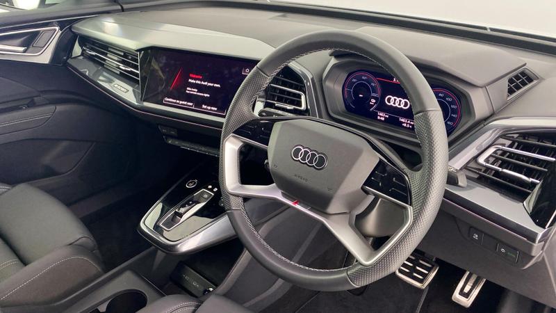 Used Audi Q4 e-tron 2025 for sale - 76847443: Photo 6