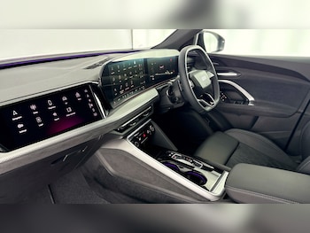 Used Audi Q5 2025 for sale - 78360399: Photo
