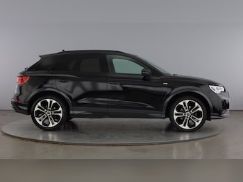 Used Audi Q3 2023 for sale - 79054550: Photo