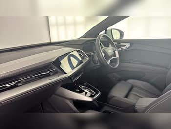 Used Audi Q4 e-tron 2024 for sale - 79668617: Photo