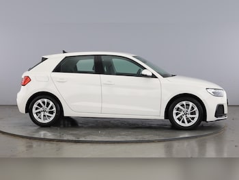 Used Audi A1 2022 for sale - 77602214: Photo