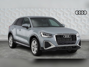 Used Audi Q2 undefined for sale - 79600401: Photo