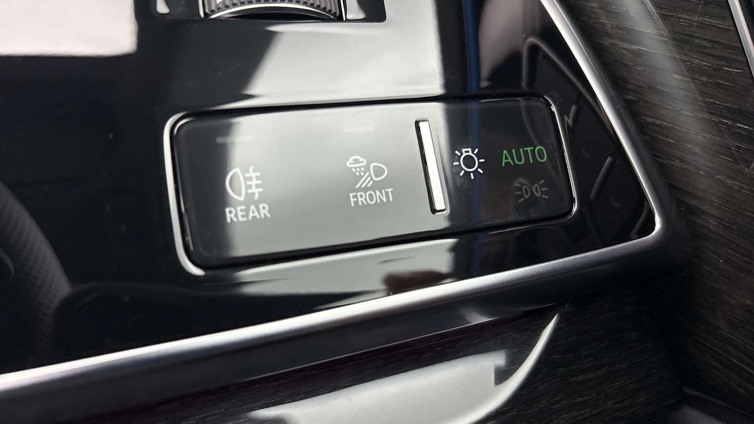 Used Audi Q8 for sale - 77803492: Photo 12