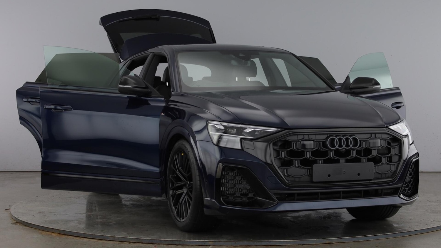 Used Audi Q8 for sale - 77803492: Photo 9