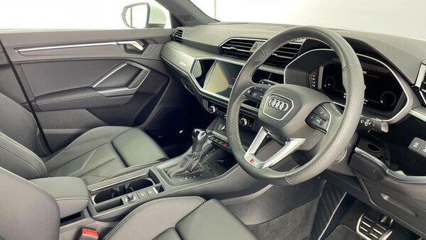 Used Audi Q3 2025 for sale - 75608080: Photo 6