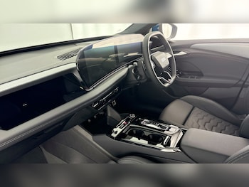 Used Audi A6 e-tron Avant 2025 for sale - 79307897: Photo