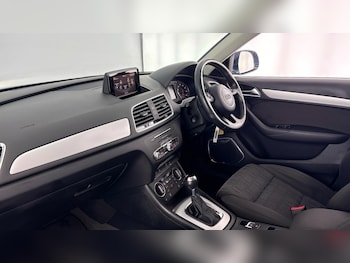 Used Audi Q3 2017 for sale - 78383497: Photo