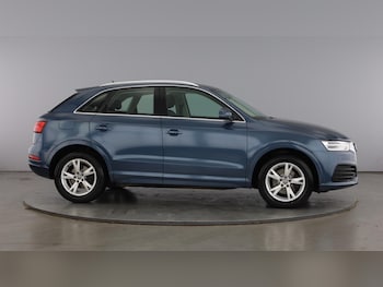 Used Audi Q3 2017 for sale - 78383497: Photo