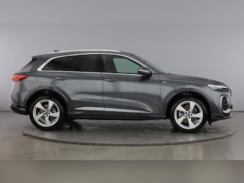 Used Audi Q5 2025 for sale - 76519738: Photo