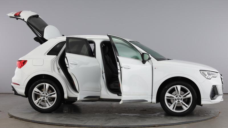 Used Audi Q3 2019 for sale - 76545452: Photo 10