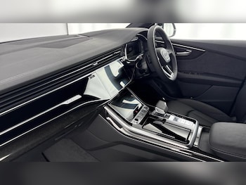 Used Audi Q8 undefined for sale - 77447505: Photo