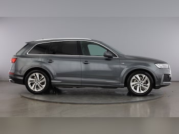 Used Audi Q7 2023 for sale - 78889378: Photo