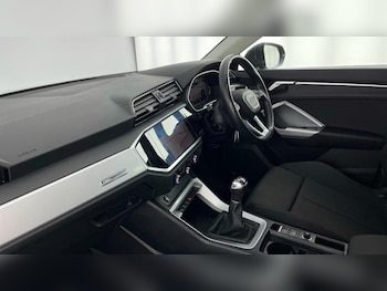 Used Audi Q3 2022 for sale - 76046524: Photo