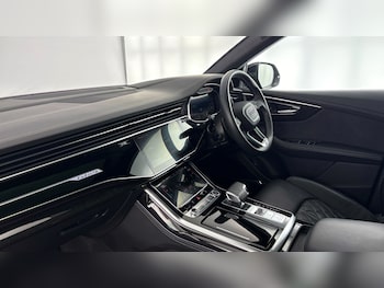 Used Audi Q8 2022 for sale - 78667748: Photo