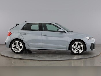 Used Audi A1 2023 for sale - 77435517: Photo