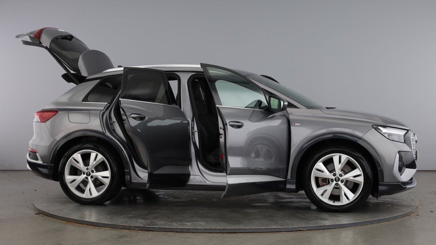 Used Audi Q4 e-tron 2023 for sale - 77603171: Photo 10