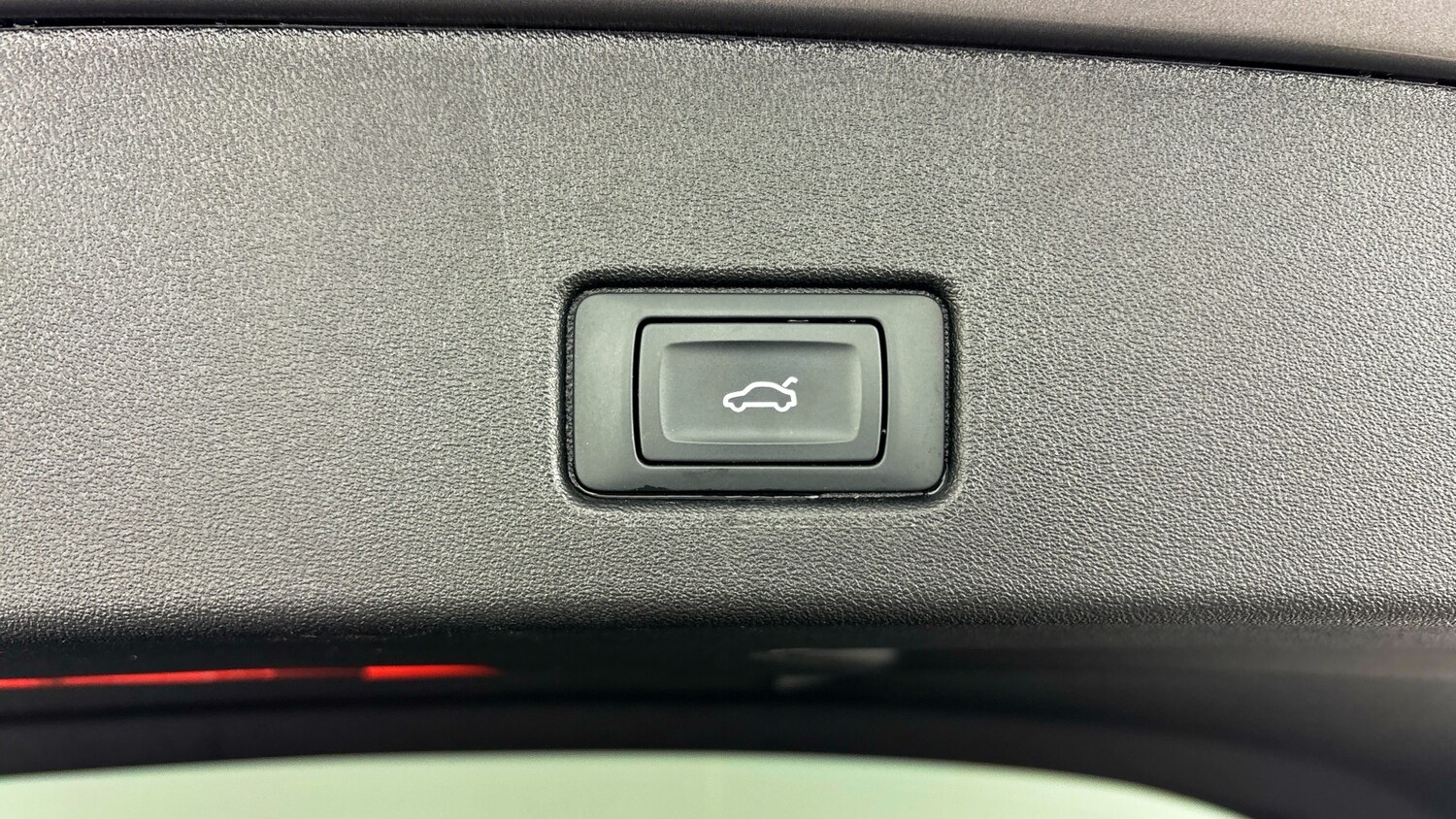 Used Audi Q4 e-tron 2023 for sale - 77603171: Photo 36