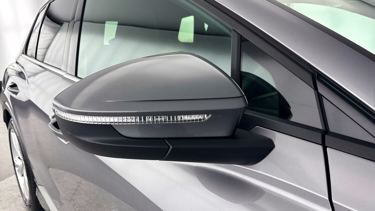 Used Audi Q4 e-tron 2023 for sale - 77603171: Photo 47