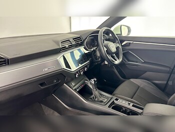 Used Audi Q3 2022 for sale - 78243129: Photo