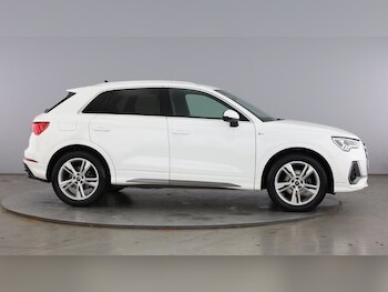 Used Audi Q3 2022 for sale - 78243129: Photo