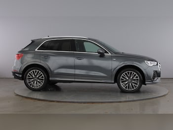 Used Audi Q3 2025 for sale - 79283602: Photo