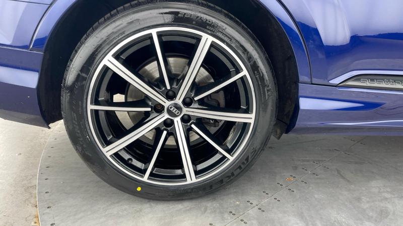 Used Audi Q7 2021 for sale - 76488582: Photo 31
