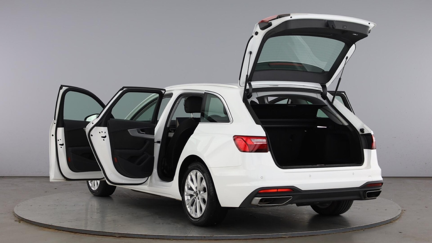 Used Audi A4 Avant 2023 for sale - 78004773: Photo 11